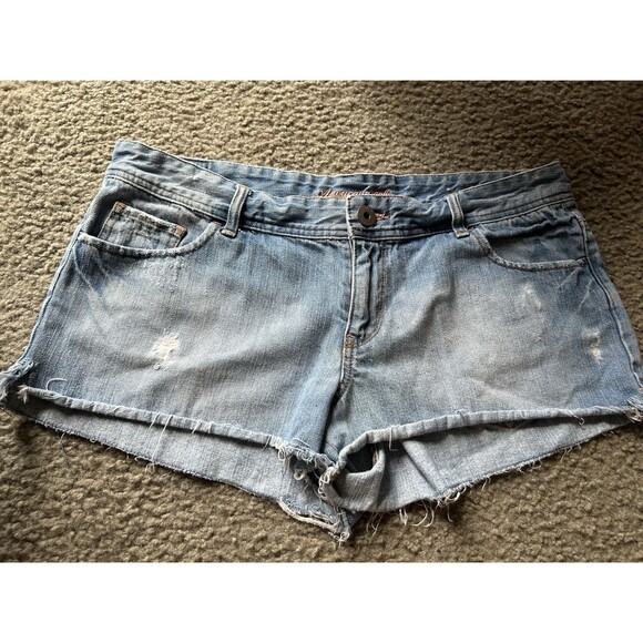 Women's American Eagle Distressed Shortie Size 14 Bright Blue Wash Denim - Picture 1 of 4
